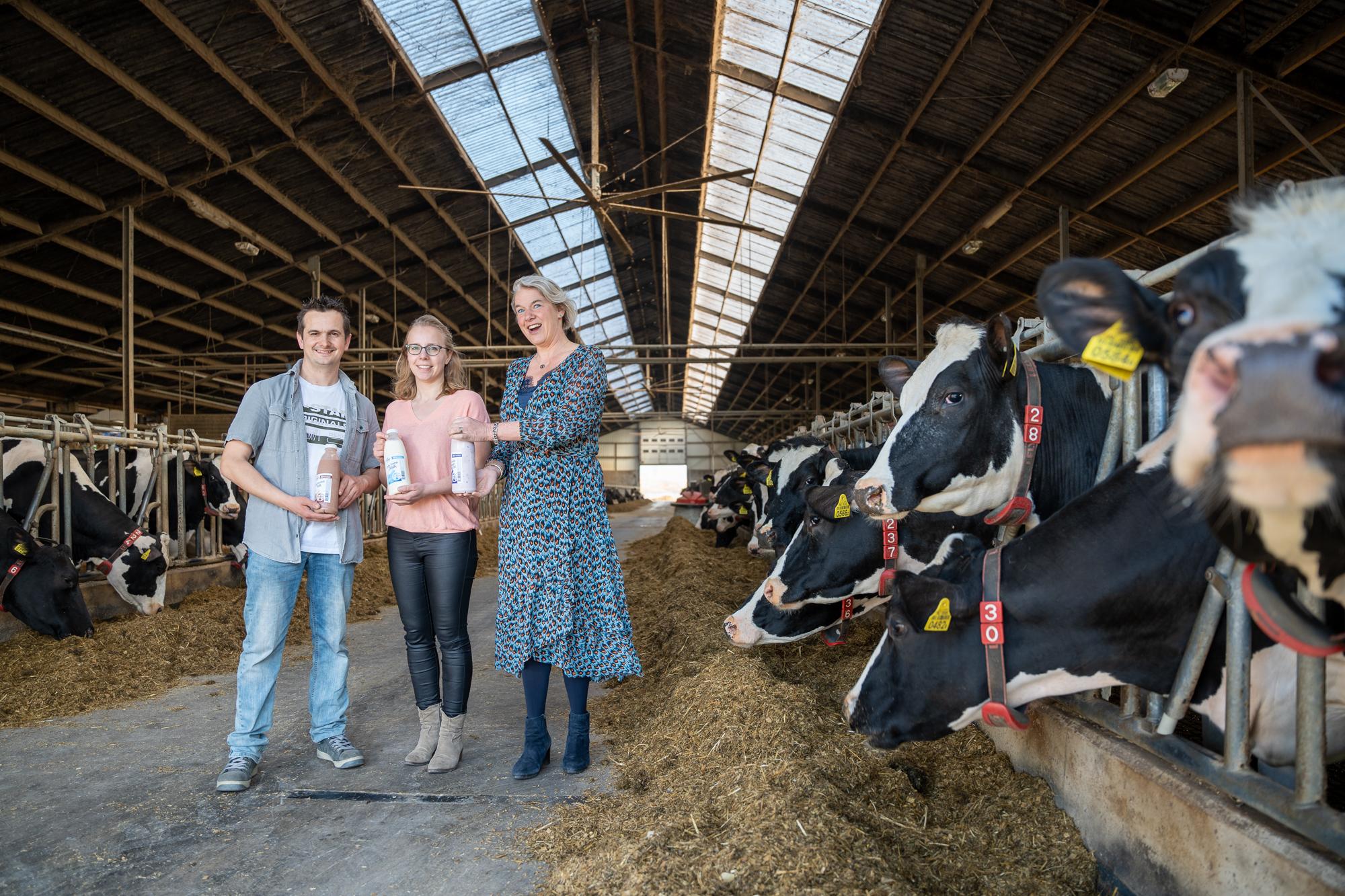 Marianne, Mark & Ineke with dairy